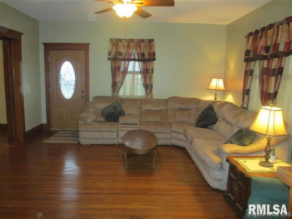1762 King Road Murrayville, IL 62668 - Photo 4 of 22 Gallery Image 4
