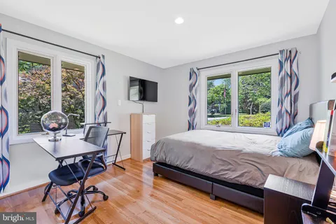 $2,389,800 | 6952 Kyleakin Court, McLean, VA 22101