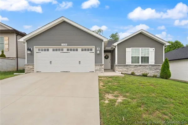 $279,900 | 8002 Hudson Lane, Georgetown, IN 47122
