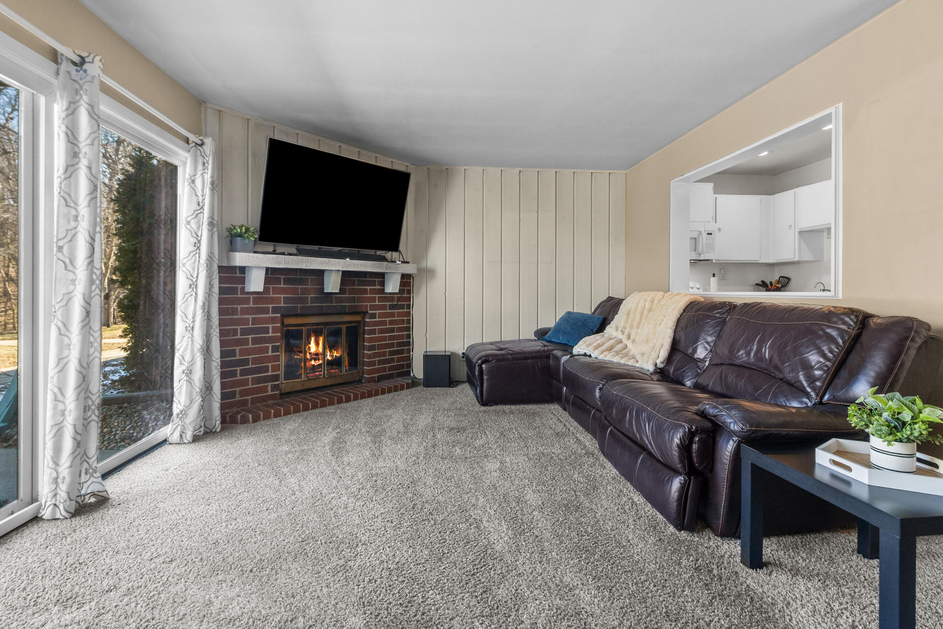 92 Red Chimney Road, Unit 3 Geneva, WI 53147 - Photo 40 of 41 Living Room