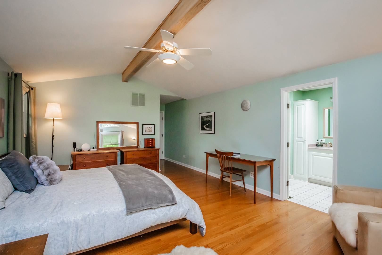 9S771 Brookbank Road Willowbrook, IL 60527 - Photo 23 of 36