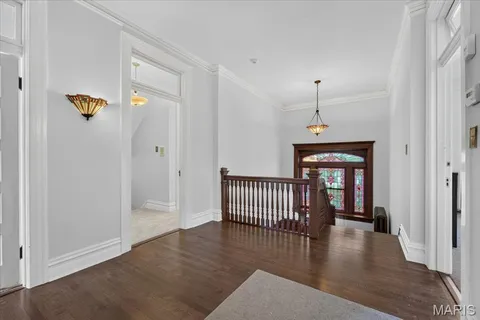 $1,075,000 | 5095 Westminster Place, St. Louis, MO 63108