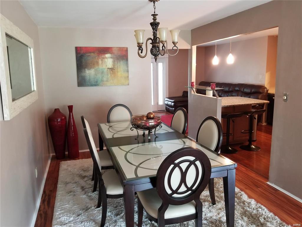 4889 Hursley Drive St. Louis, MO 63128 - Photo 11 of 19