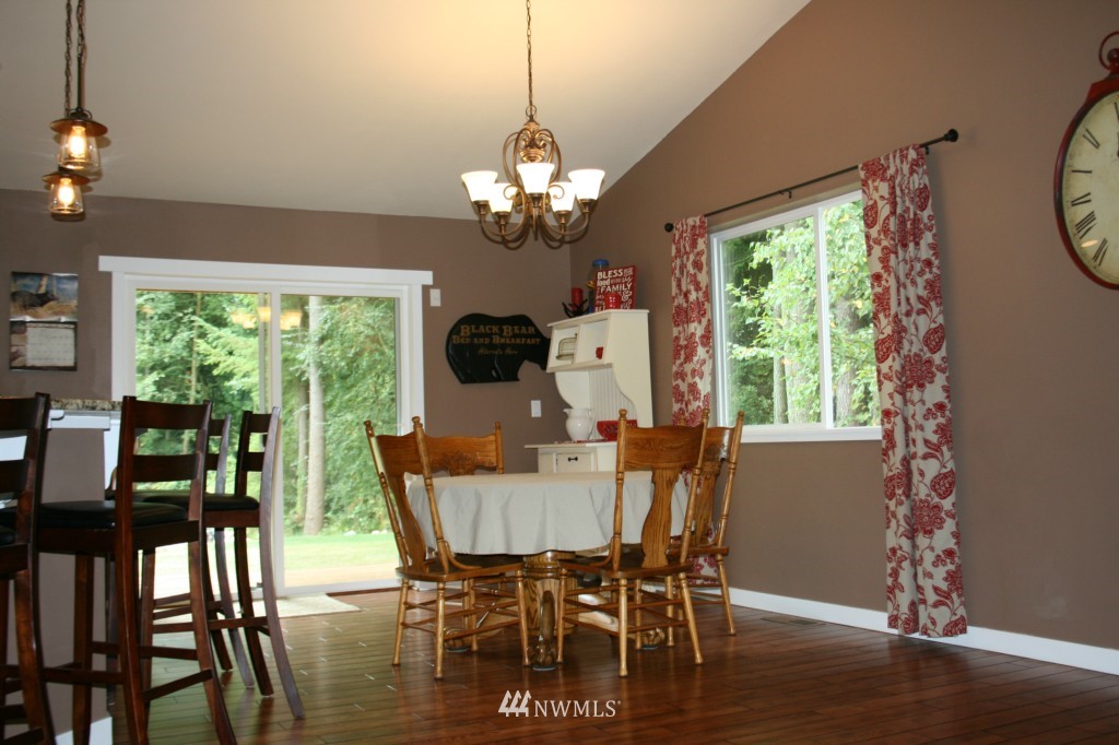 3552 Loomis Trail Road Blaine, WA 98230 - Photo 4 of 15