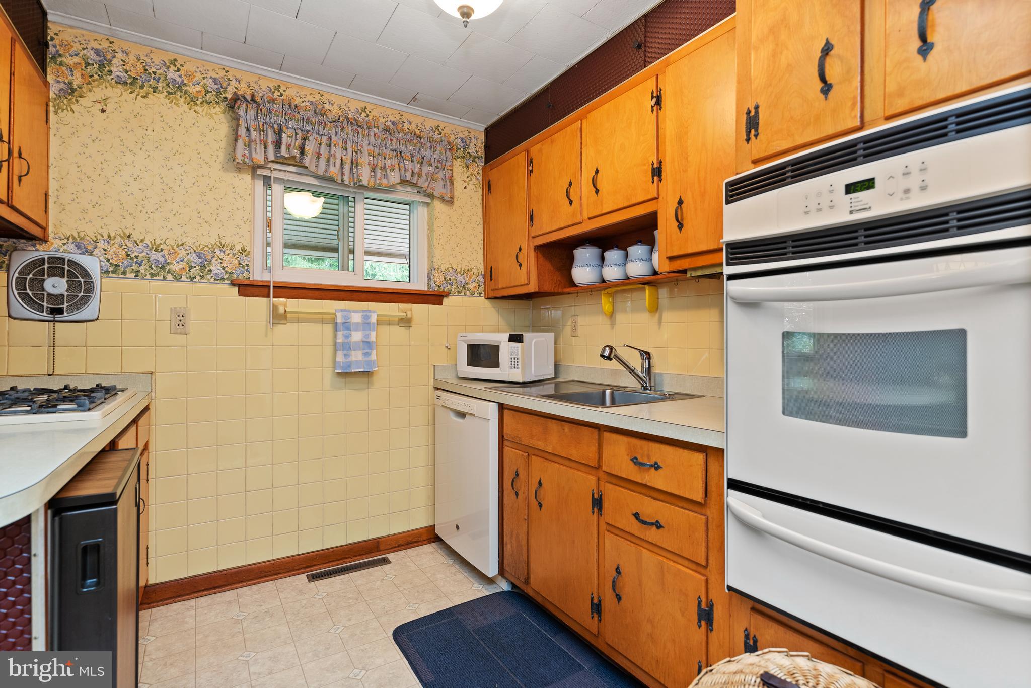 1490 Riegle Road Harrisburg, PA 17112 - Photo 13 of 30 Gallery Image 13
