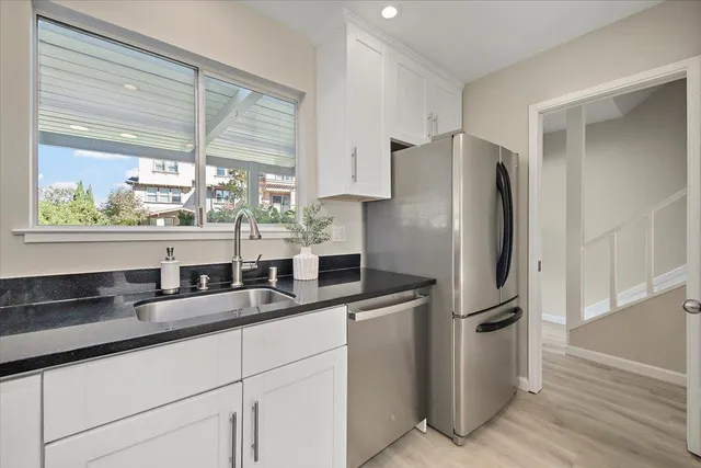 $925,000 | 2047 Montecito Avenue, Unit 2, Mountain View, CA 94043