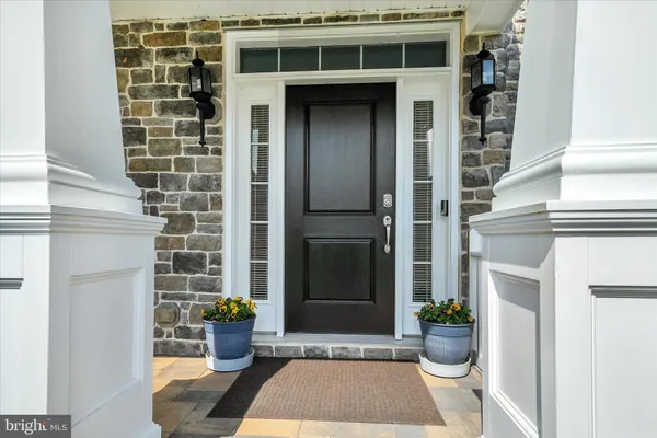 $855,000 | 1238 Caitlin Way, New Castle, DE 19720