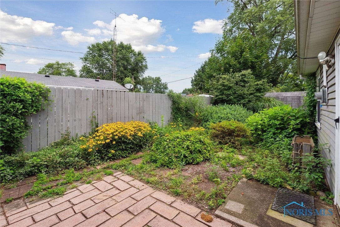 1772 East Benwick Road Toledo, OH 43613 - Photo 31 of 33 Gallery Image 31