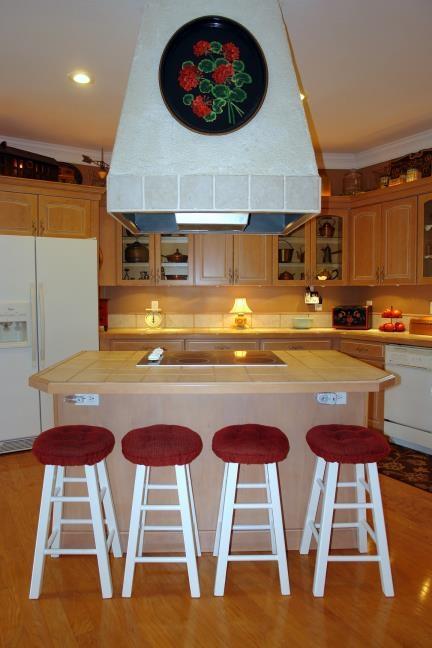 1929 Roslin Road Jamestown, TN 38556 - Photo 13 of 40 BREAKFAST BAR