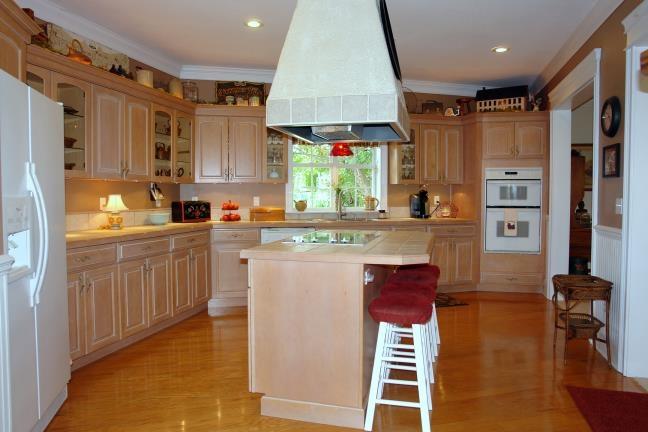 1929 Roslin Road Jamestown, TN 38556 - Photo 14 of 40 Spacious Kitchen