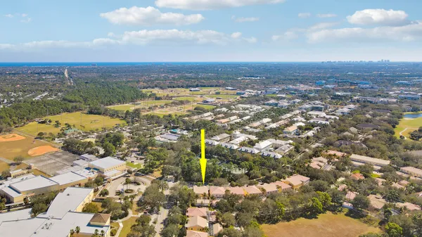 $4,500 | 4006 Parkside Drive, Jupiter, FL 33458