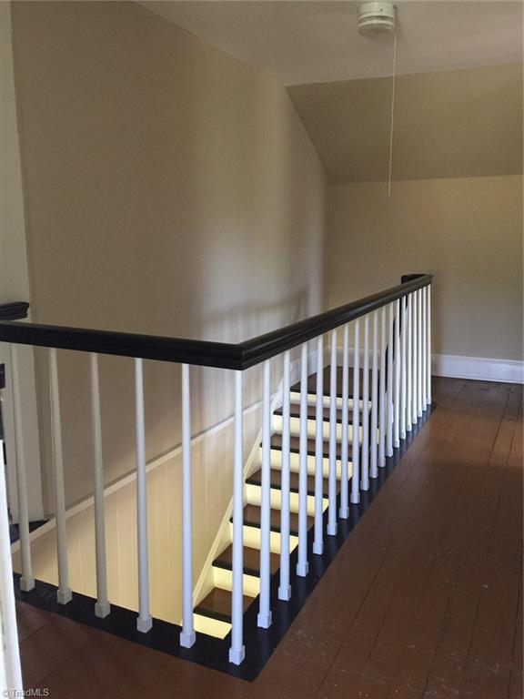 192 Hoots Road Ronda, NC 28670 - Photo 10 of 17 Gallery Image 10