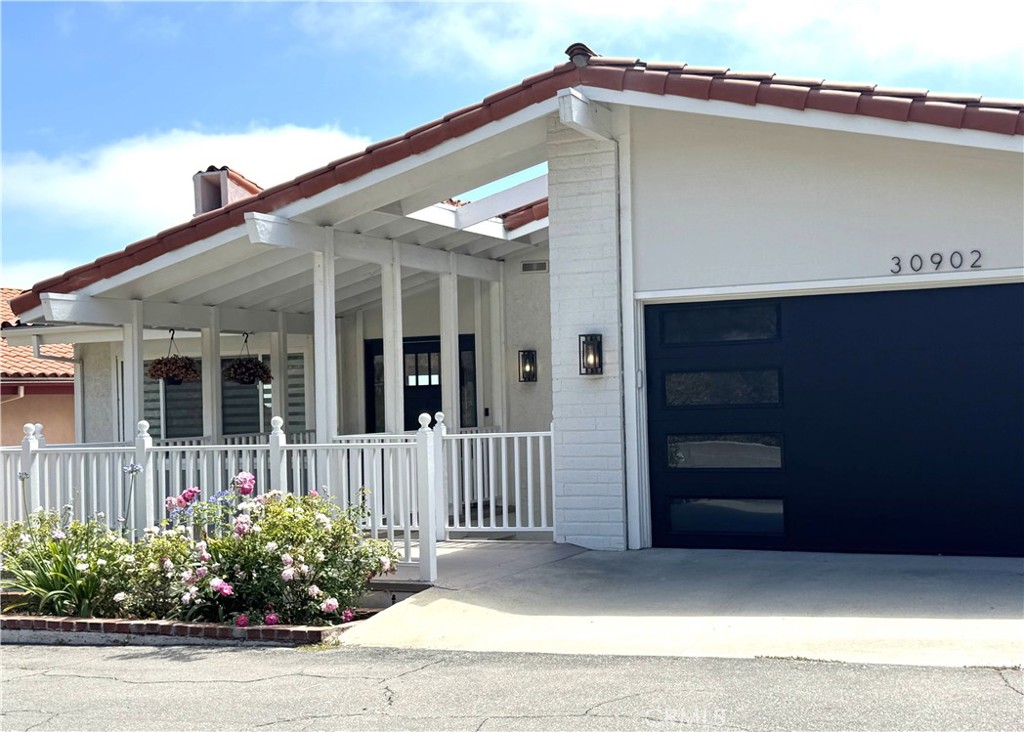 30902 Rue De La Pierre Rancho Palos Verdes, CA 90275 - Photo 9 of 66 Front view of the house