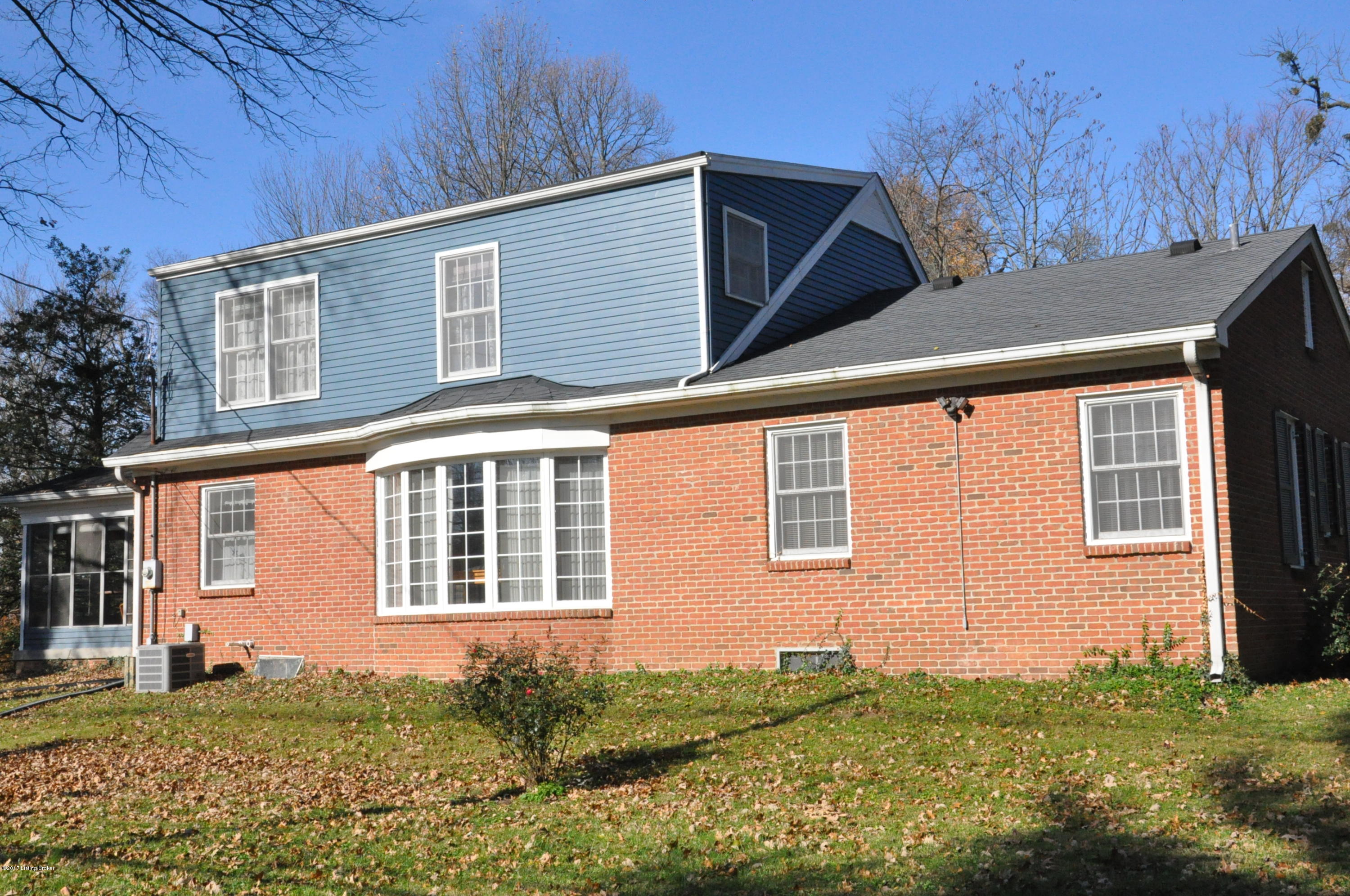 2640 Dundee Road Louisville, KY 40205 - Photo 8 of 46 DSC_0070