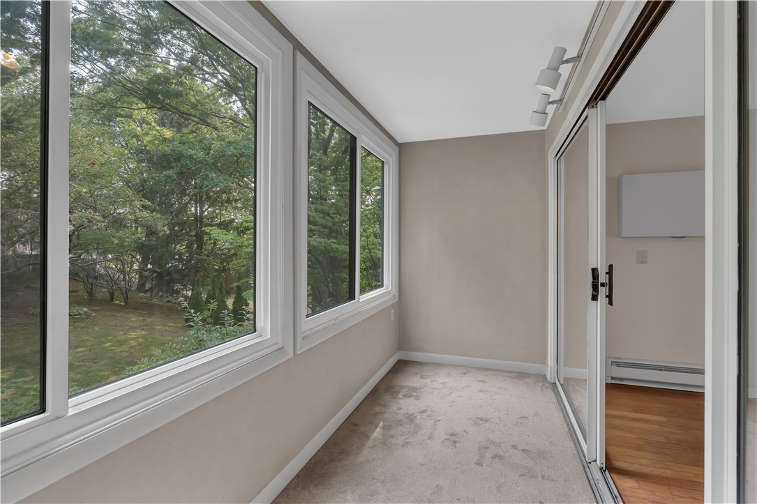 24 Camp Street, Unit 6 Providence, RI 02906 - Photo 6 of 25 Sun Room