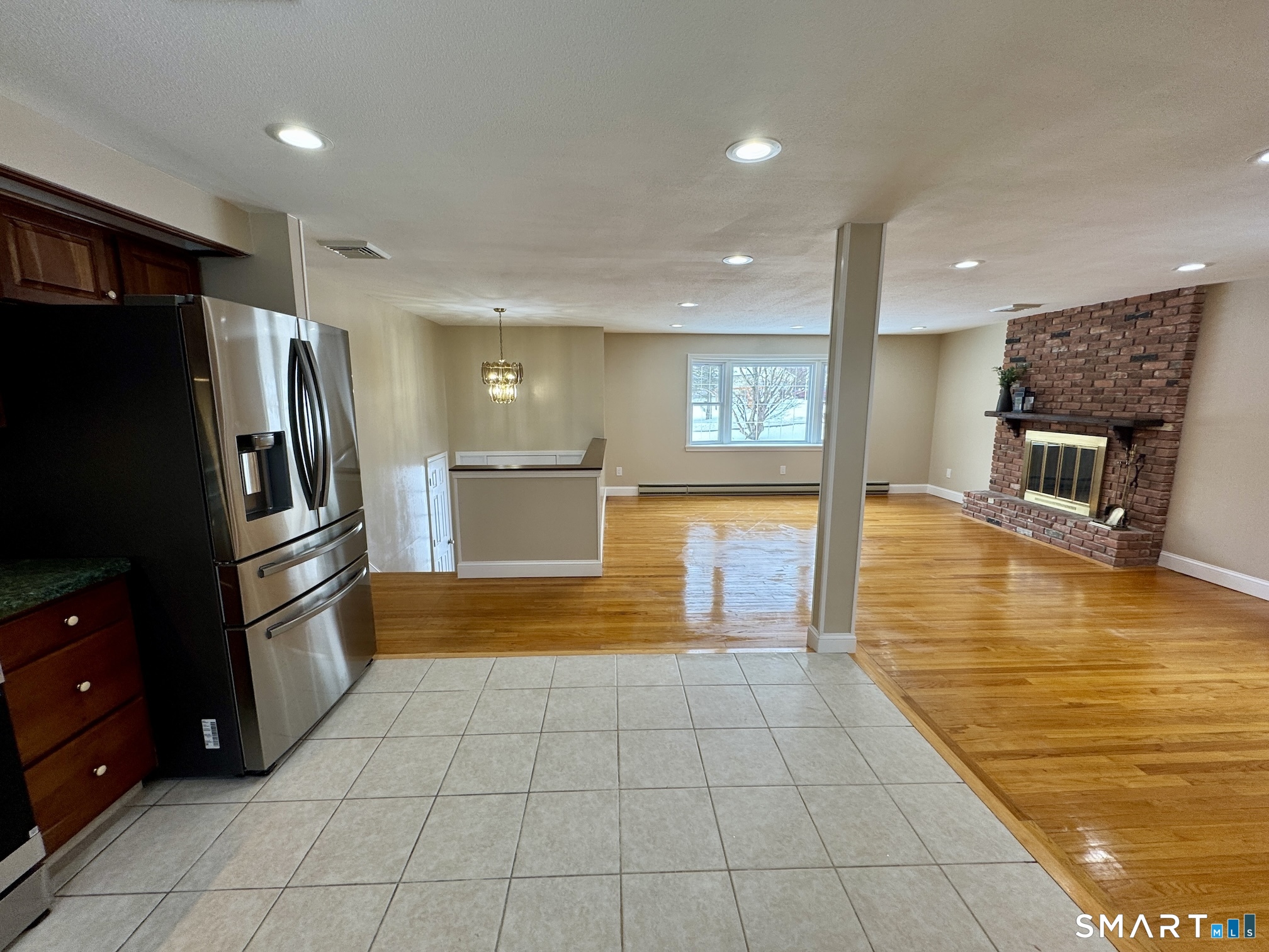 10 Longview Lane Wallingford, CT 06492 - Photo 9 of 24