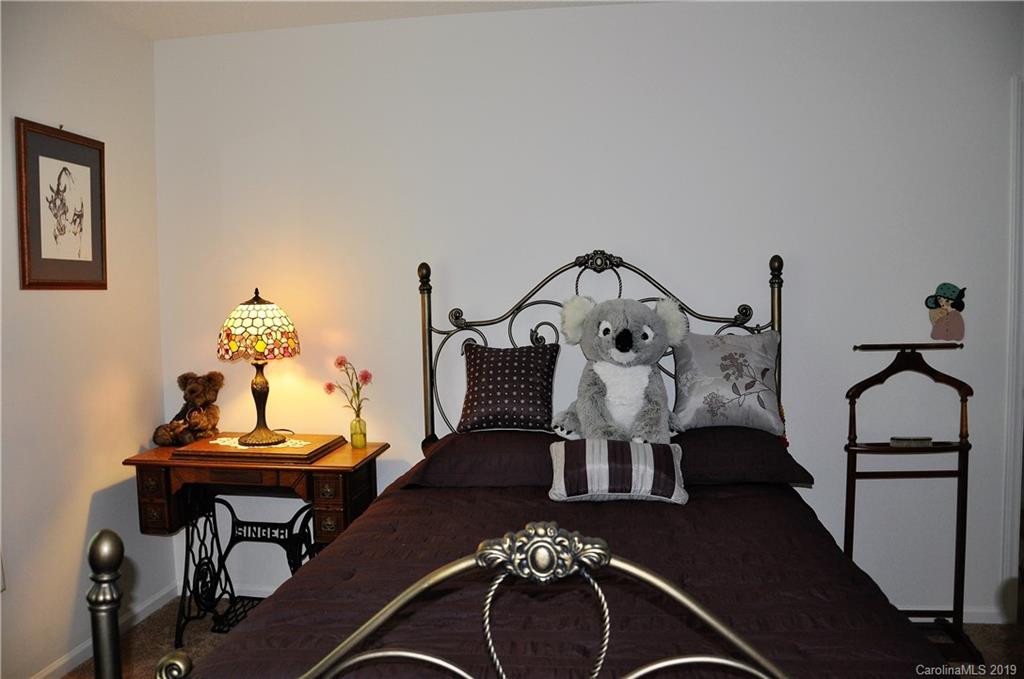210 Oak Ridge Circle Columbus, NC 28722 - Photo 36 of 39 Gallery Image 36