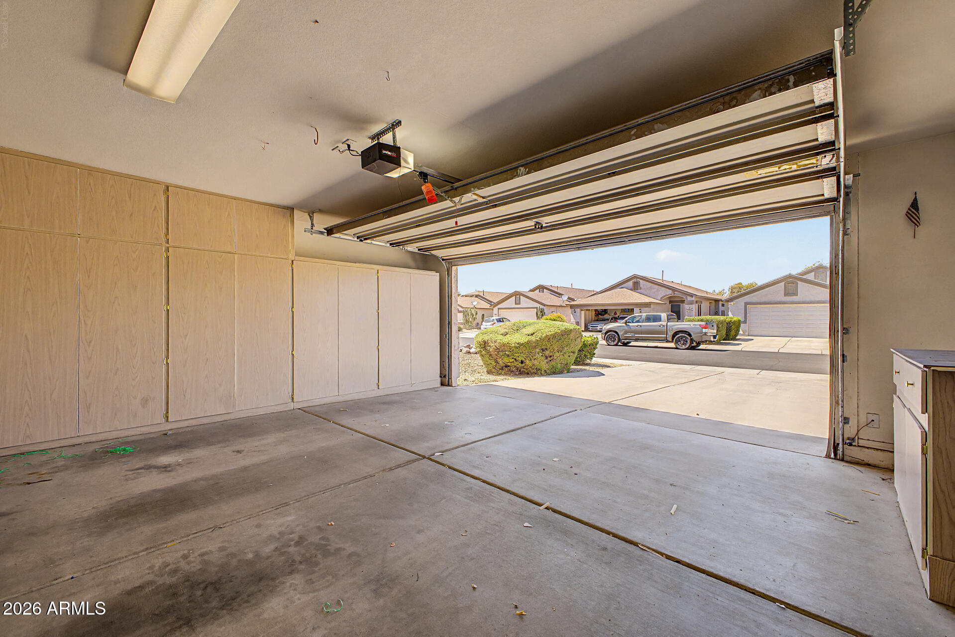 9733 West Mountain View Road Peoria, AZ 85345 - Photo 29 of 35 23-Mountain View