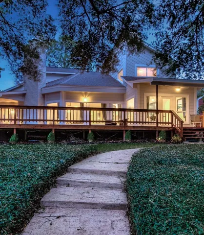 a view of a porch with a yard