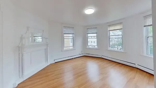 $4,200 | 60 Calumet Street, Unit 2, Boston, MA 02120