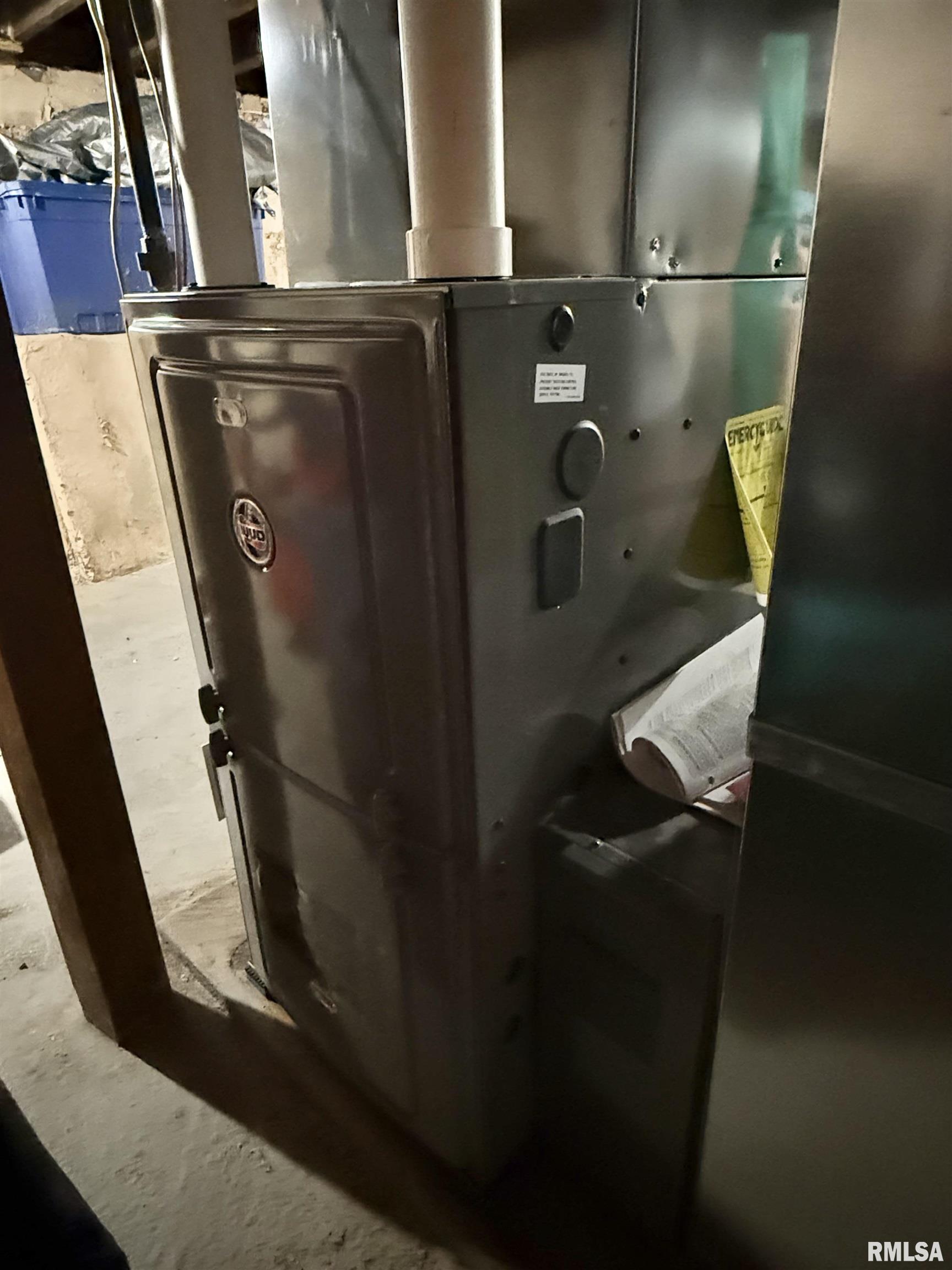 737 North 5th Avenue Canton, IL 61520 - Photo 20 of 24