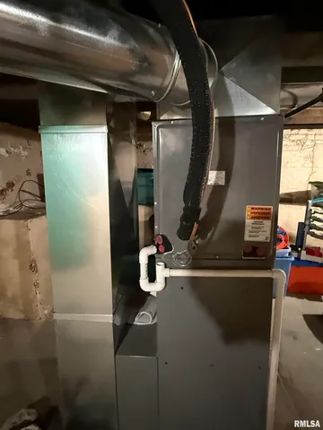 $57,500 | 737 North 5th Avenue, Canton, IL 61520