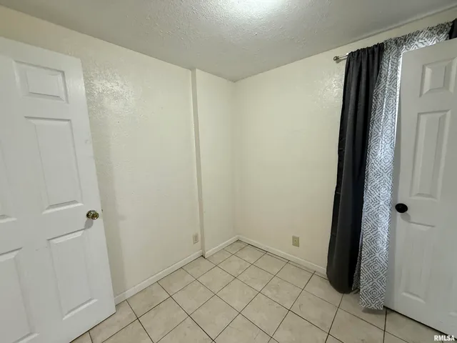 $57,500 | 737 North 5th Avenue, Canton, IL 61520