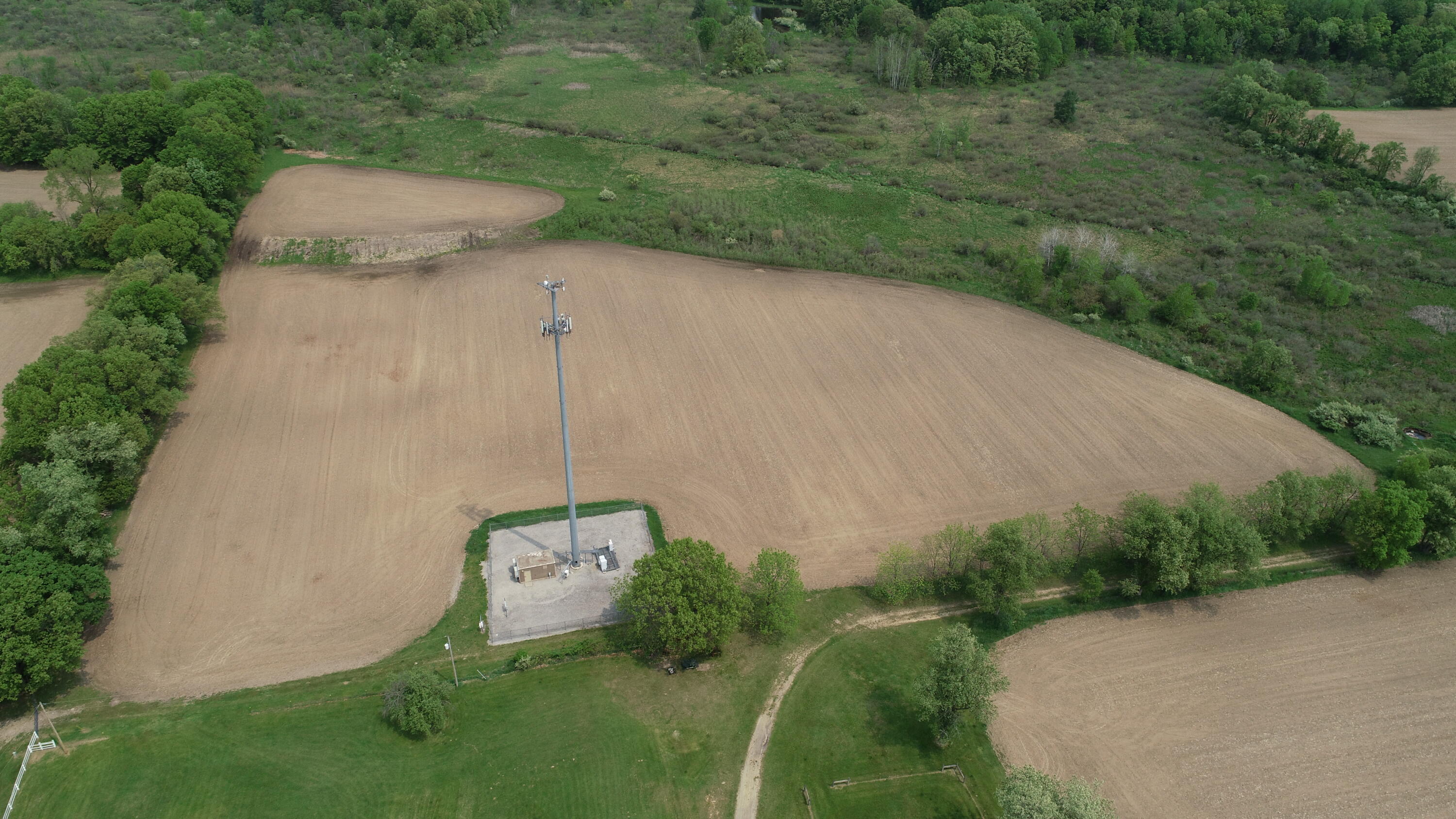 16153 Arnold Road Gregory, MI 48137 - Photo 28 of 59 DJI_0003