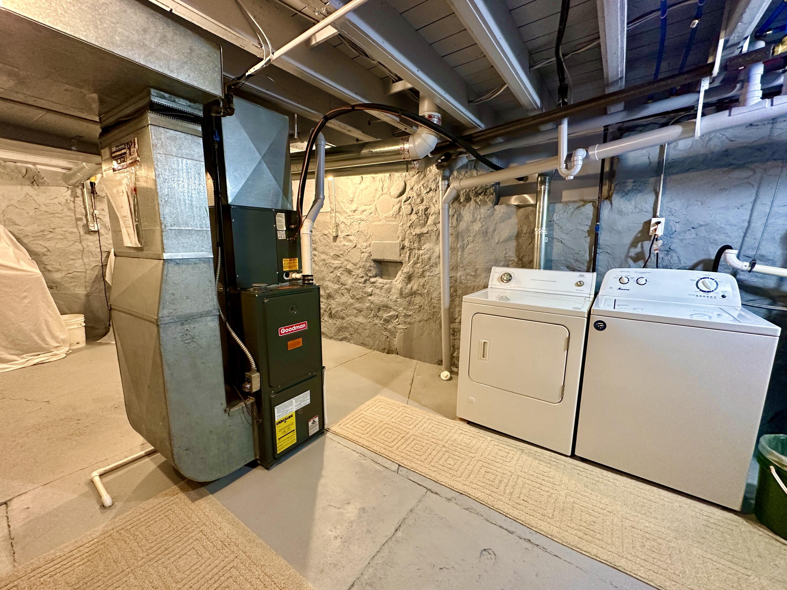 16153 Arnold Road Gregory, MI 48137 - Photo 8 of 59 77