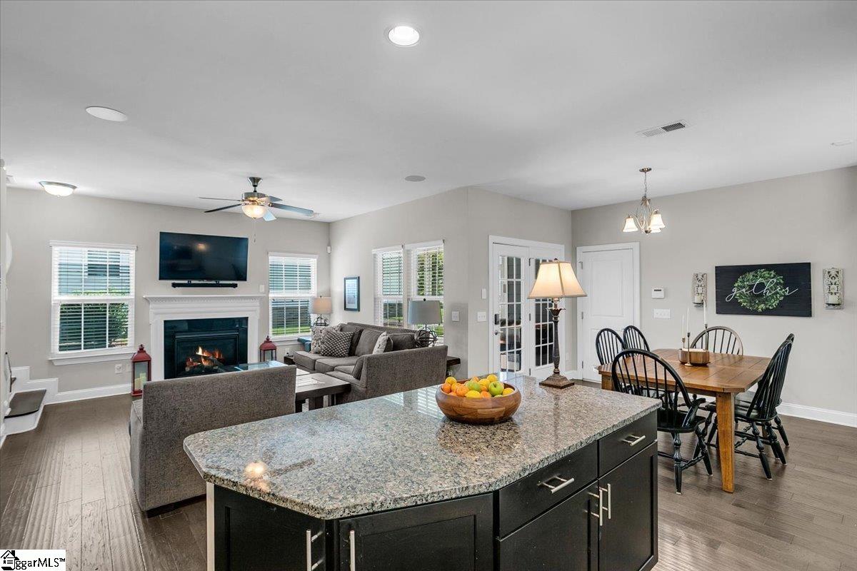 404 Algonquin Trail Greenville, SC 29607 - Photo 14 of 35