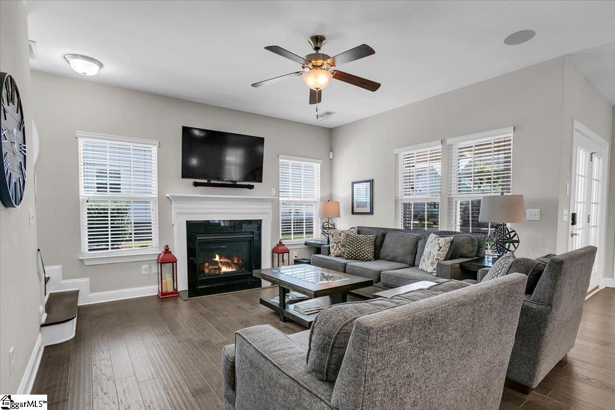 404 Algonquin Trail Greenville, SC 29607 - Photo 10 of 35