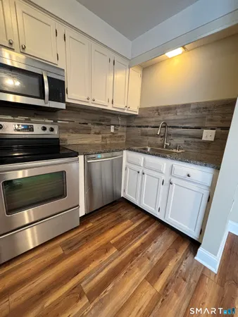 $2,250 | 104 Harvest Lane, Unit D, Wallingford, CT 06492