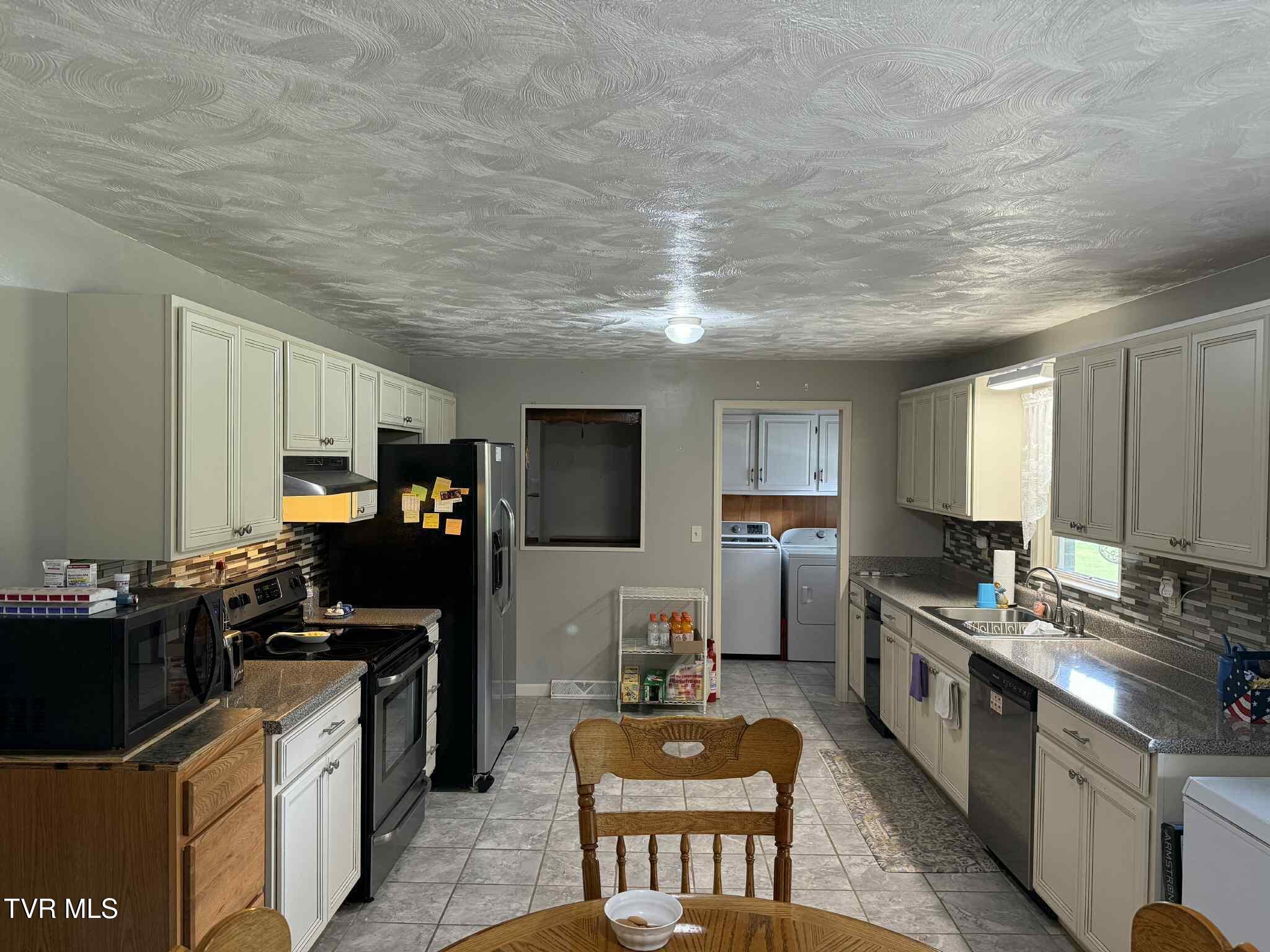 2818 Dungannon Road Coeburn, VA 24230 - Photo 19 of 86 jtejetyyj