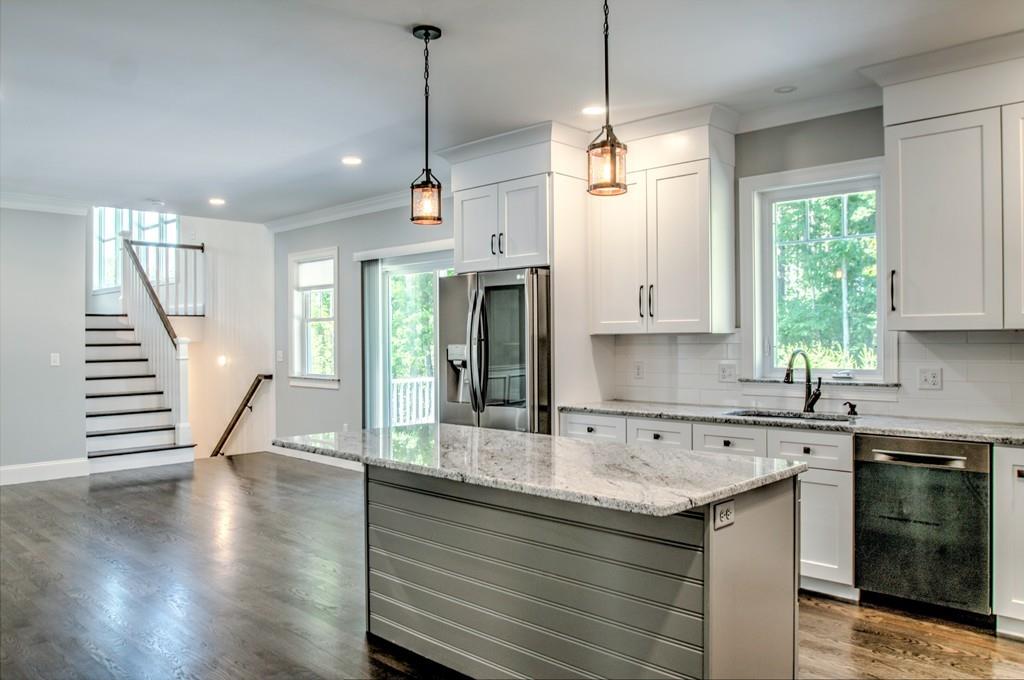 6 Ready Way Chelmsford, MA 01824 - Photo 7 of 42 Gallery Image 7