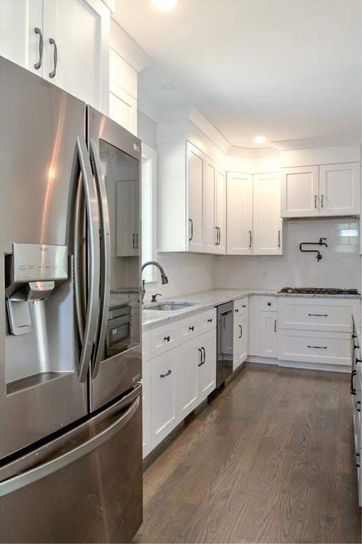 6 Ready Way Chelmsford, MA 01824 - Photo 8 of 42 Gallery Image 8