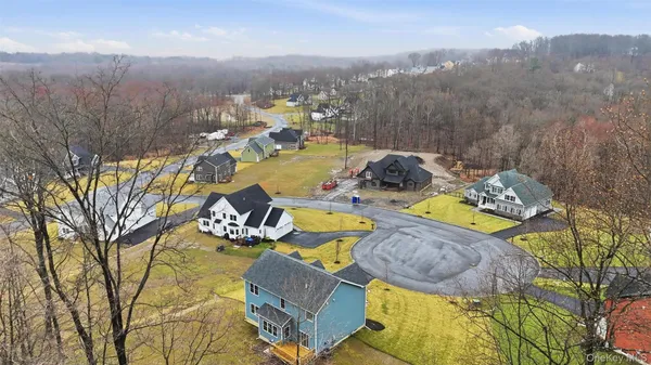$835,000 | 16 McDonald Court, New Windsor, NY 12553