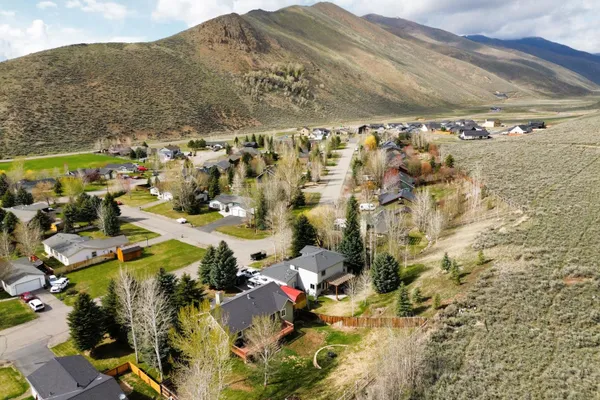 $750,000 | 150 Sunrise Ranch Road, Bellevue, ID 83313