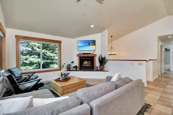 $750,000 | 150 Sunrise Ranch Road, Bellevue, ID 83313