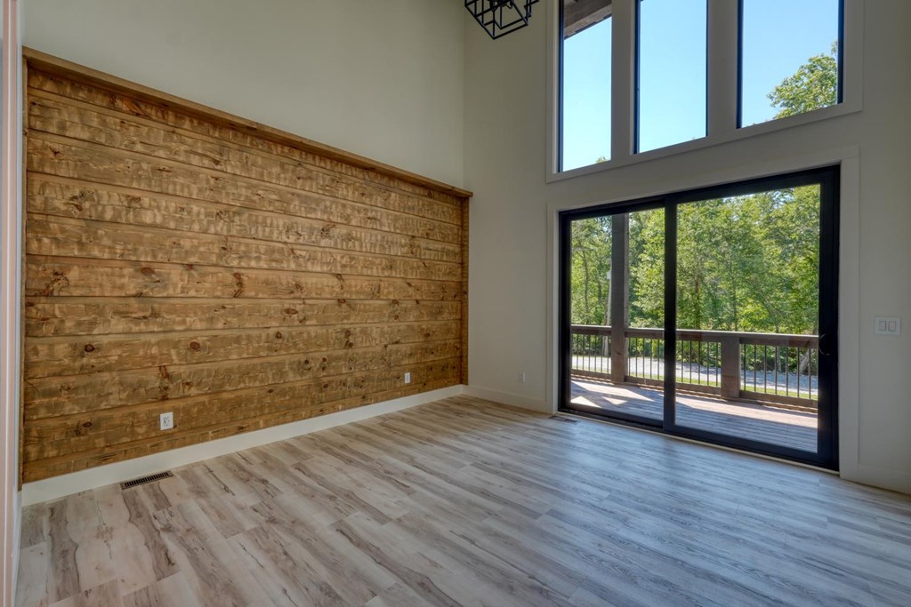 500 Williamstown Road Mineral Bluff, GA 30559 - Photo 14 of 71 Main House Primary Room