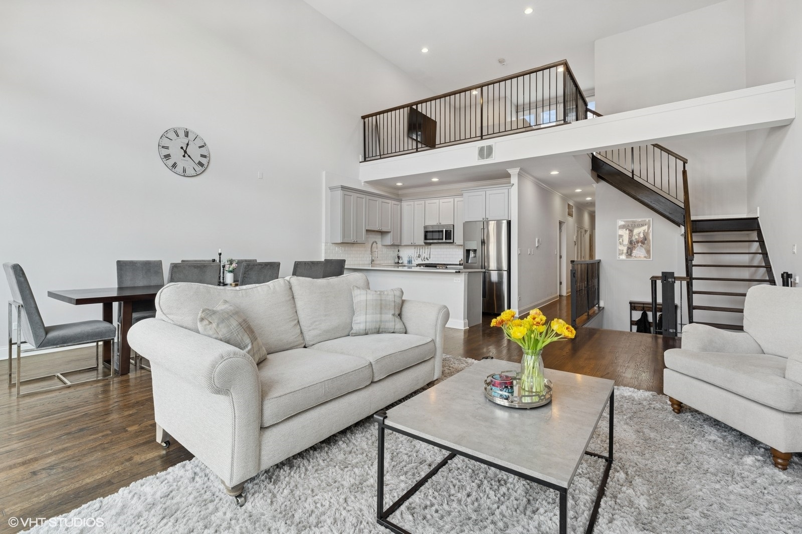 29 North Morgan Street, Unit PH Chicago, IL 60607 - Photo 6 of 23 Gallery Image 6