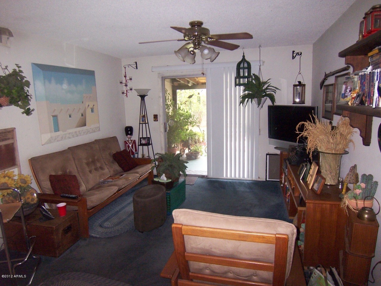 5337 West Berkeley Road Phoenix, AZ 85035 - Photo 1 of 9 LIVING ROOM
