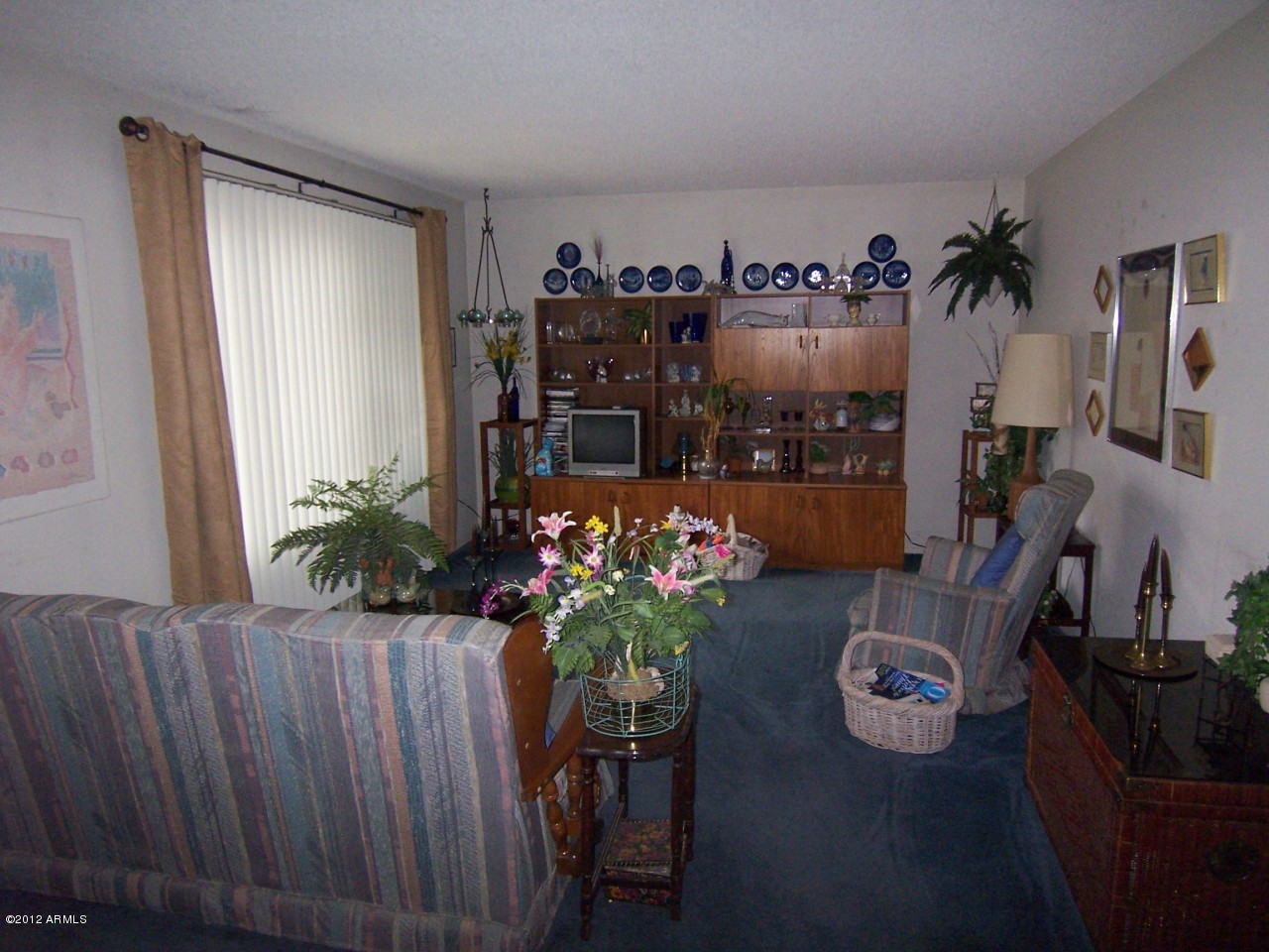 5337 West Berkeley Road Phoenix, AZ 85035 - Photo 4 of 9 FAMILY ROOM