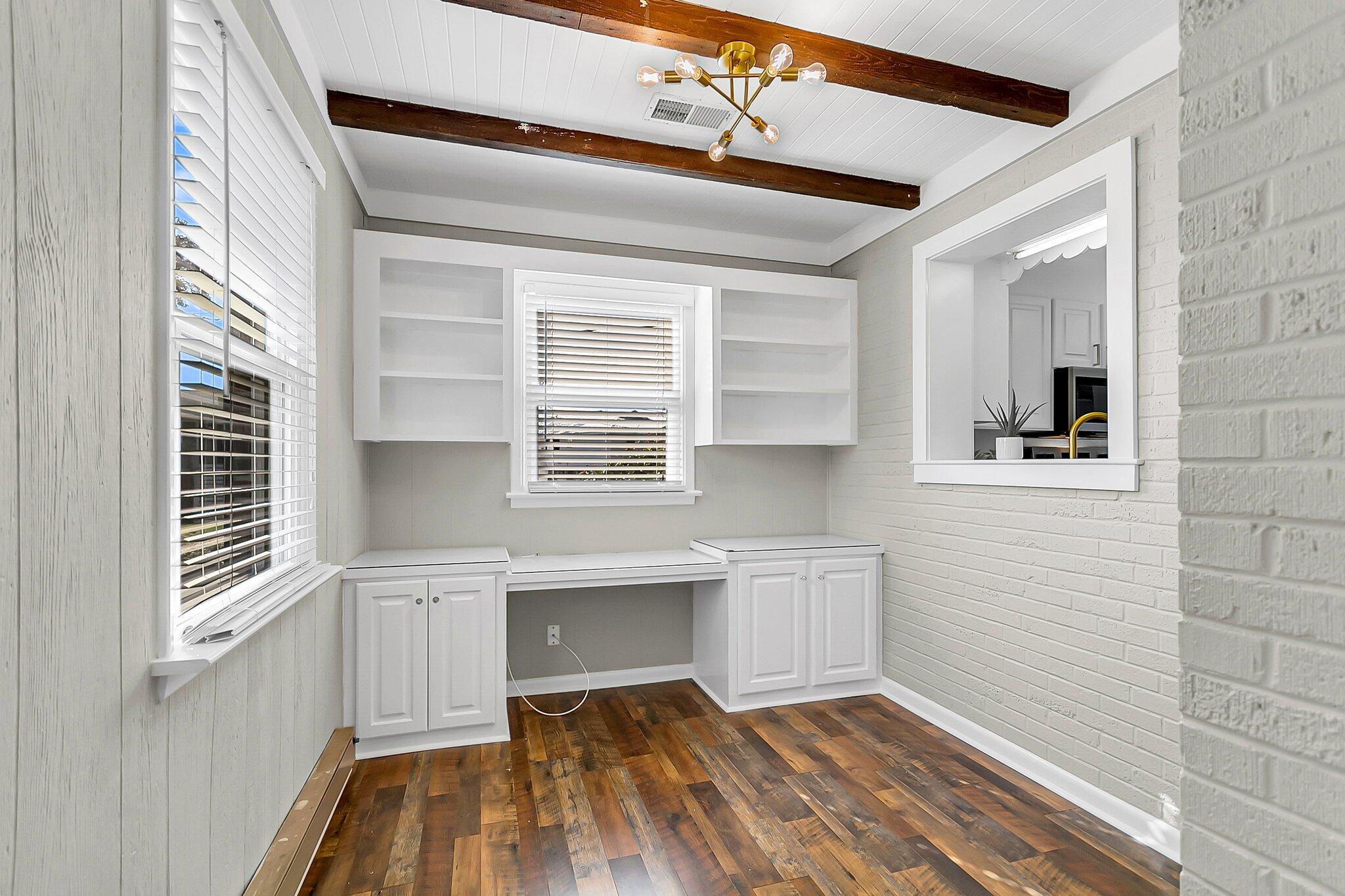 6203 Old Point Road Hanahan, SC 29410 - Photo 10 of 46 CREM - 6203 Old Point-17