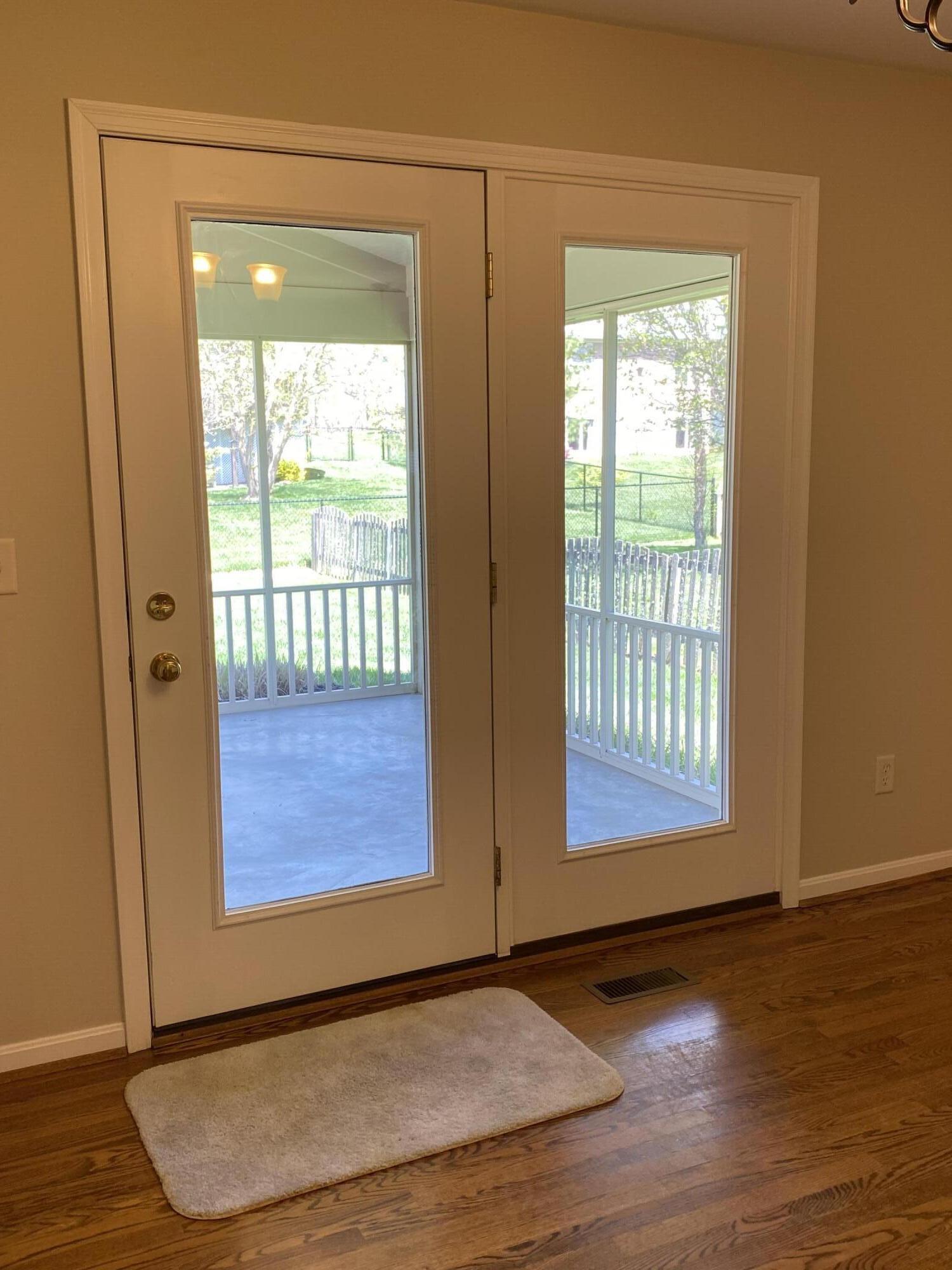 8964 Richmond Road Union, KY 41091 - Photo 19 of 48 Dining area opens to screened porch, an option that Arlinghaus no longer offers.
