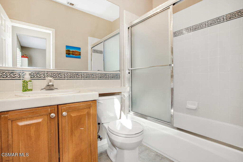 5447 Sunlight Street Simi Valley, CA 93063 - Photo 43 of 100 5447 Sunlight Street - HsHProd-12