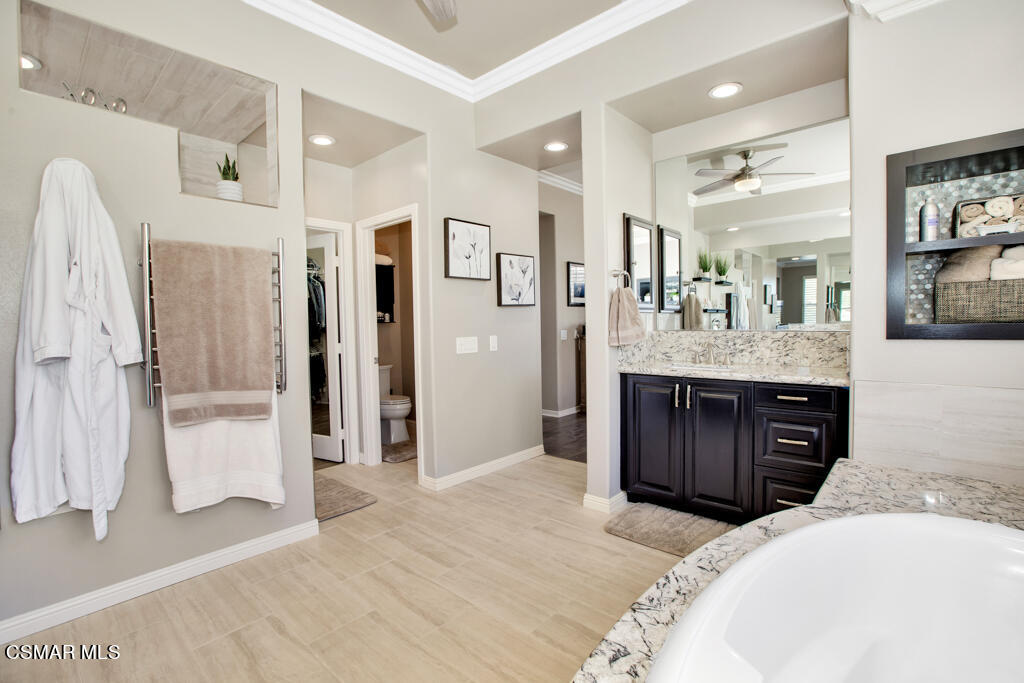 5447 Sunlight Street Simi Valley, CA 93063 - Photo 55 of 100 5447 Sunlight Street - HsHProd-25