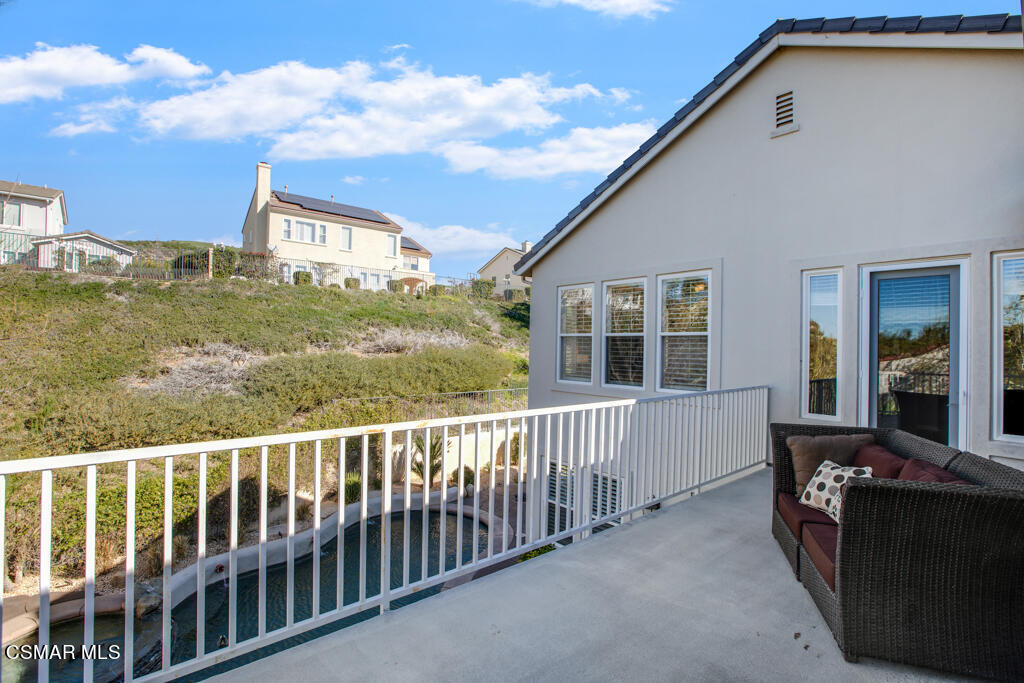5447 Sunlight Street Simi Valley, CA 93063 - Photo 63 of 100 5447 Sunlight Street - HsHProd-40