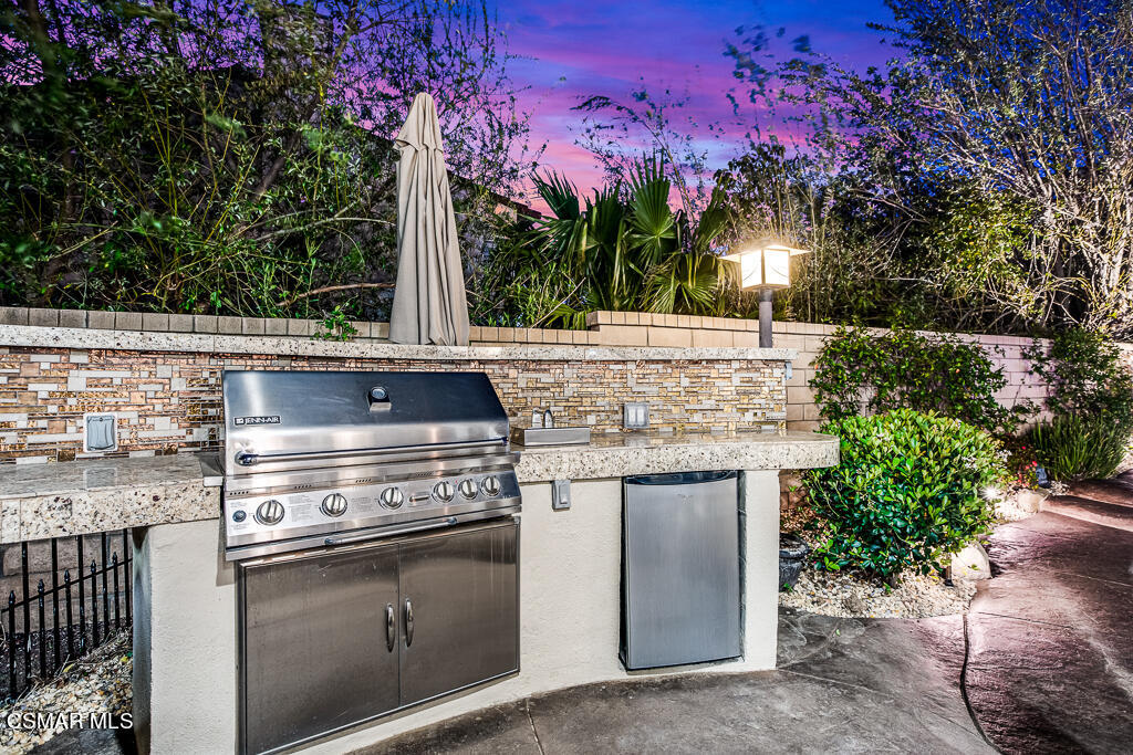 5447 Sunlight Street Simi Valley, CA 93063 - Photo 69 of 100 5447 Sunlight Street - HsHProd-108
