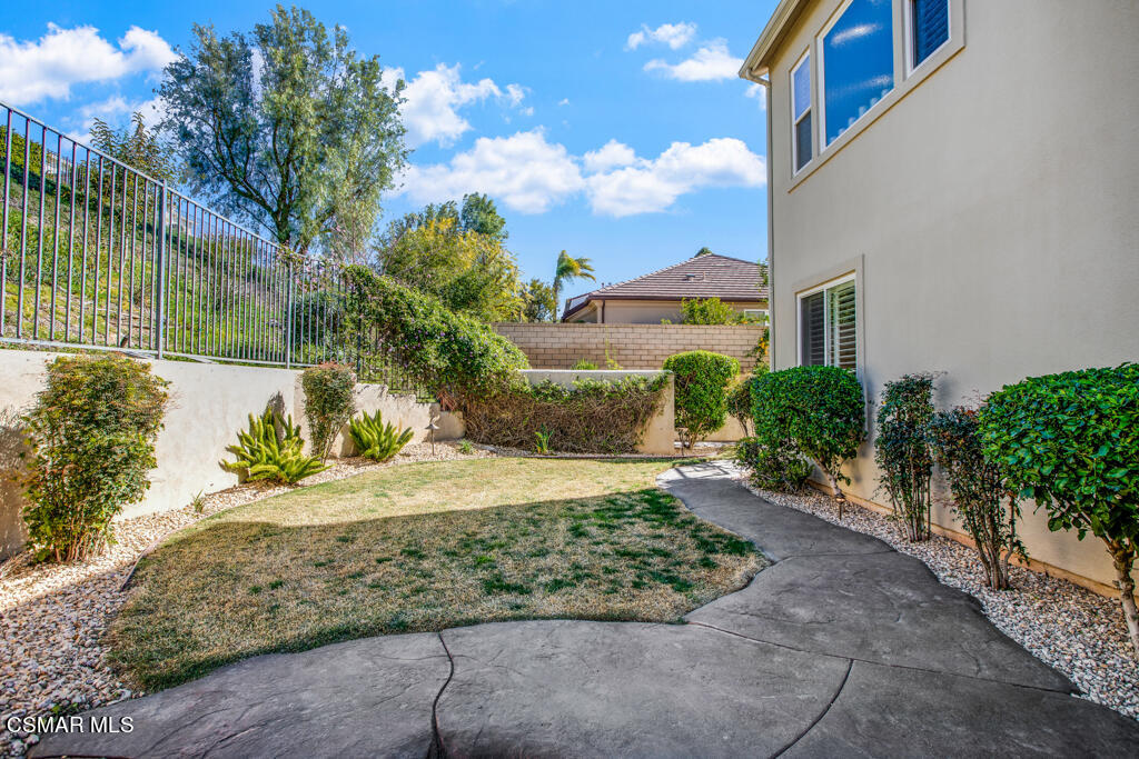 5447 Sunlight Street Simi Valley, CA 93063 - Photo 87 of 100 5447 Sunlight Street - HsHProd-89
