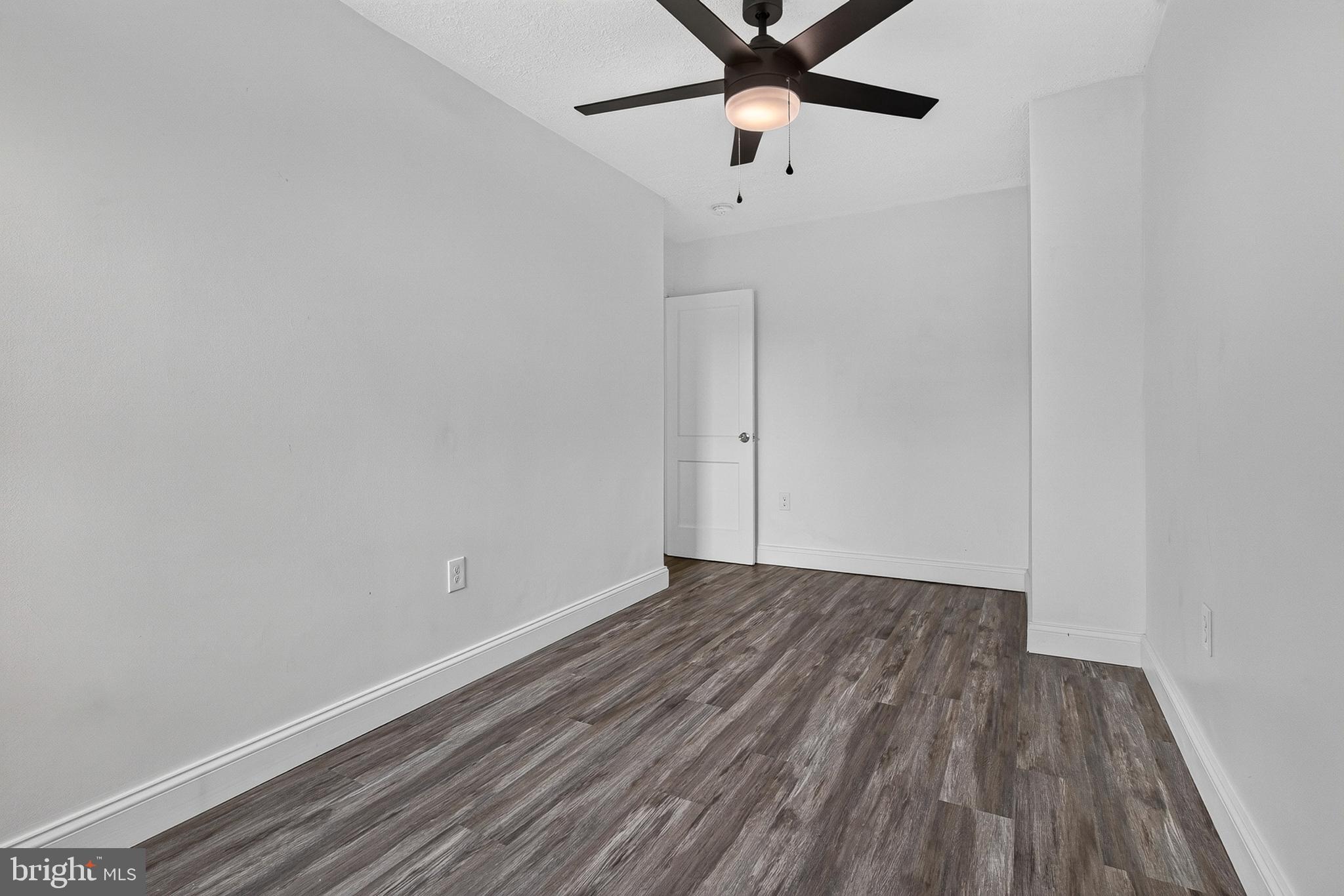 3805 8th Street Baltimore, MD 21225 - Photo 25 of 36